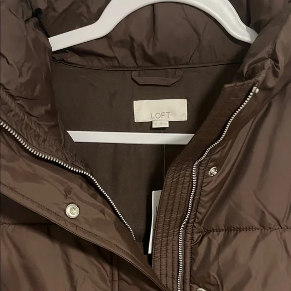 LOFT Brown Puffer Vest - Picture 2 of 4